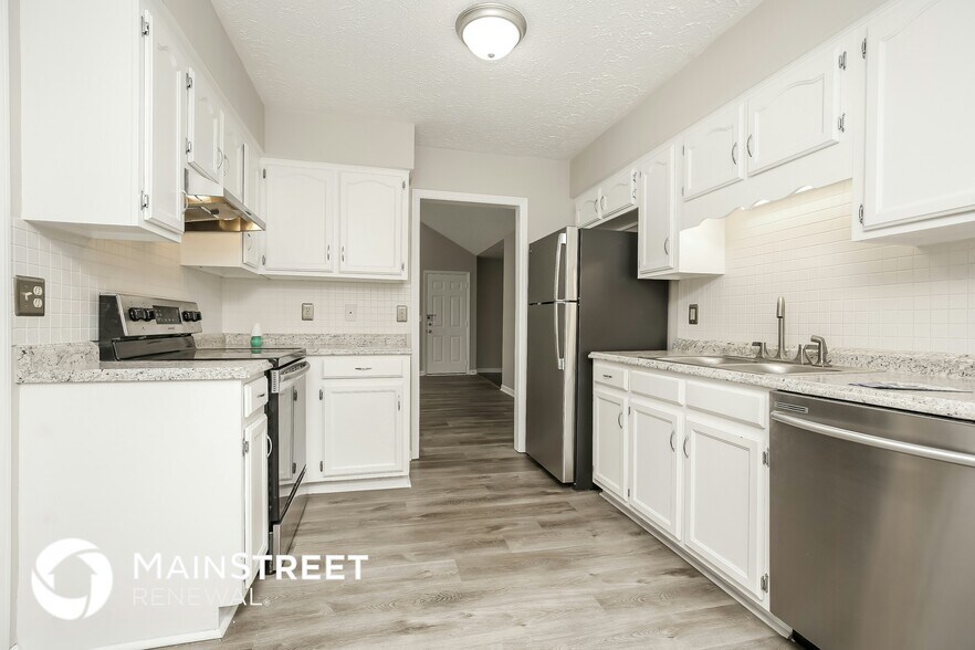 Building Photo - 2009 Hidden Cove Rd