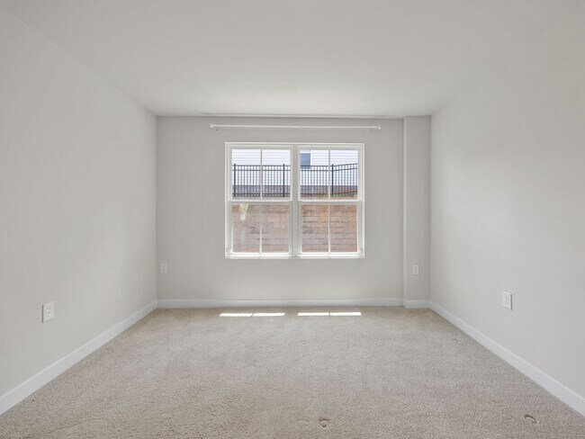 Building Photo - Move In Special - Greenville Dream Townhome: Modern 3 BR, 2.5 BA Steps from the Swamp Rabbit Trai...