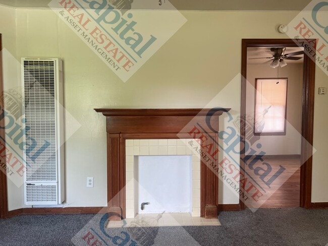 Building Photo - Take the Key!!!