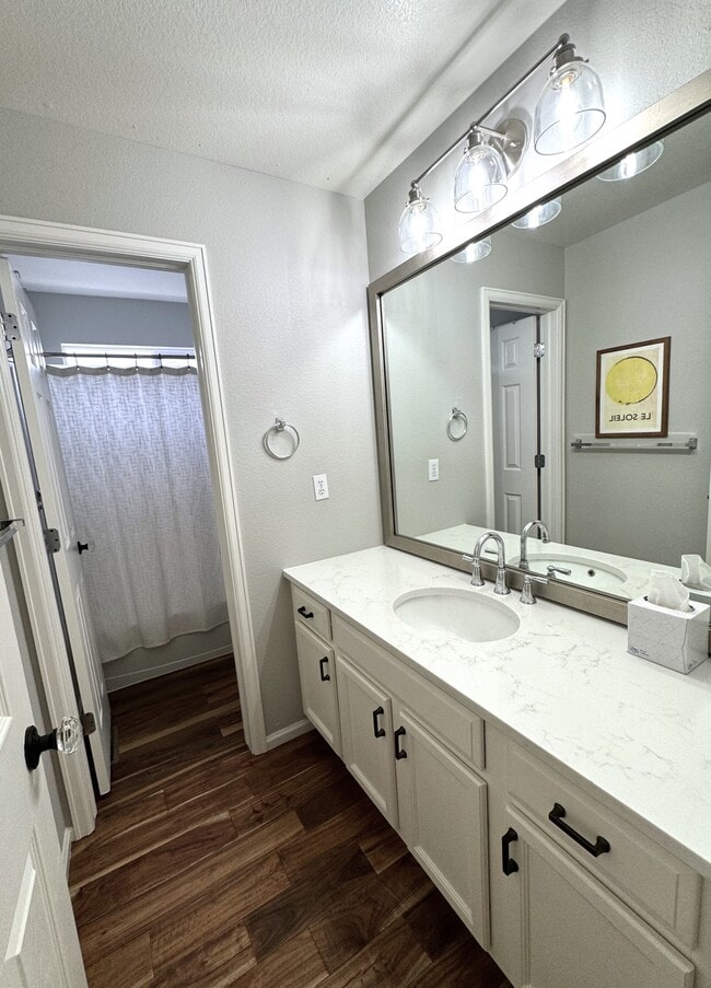 Building Photo - 8359 Liverpool Cir