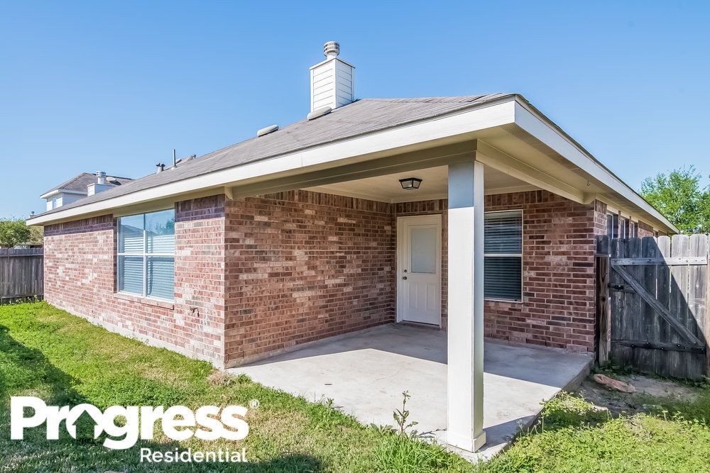 Building Photo - 16419 Great Ridge Ct