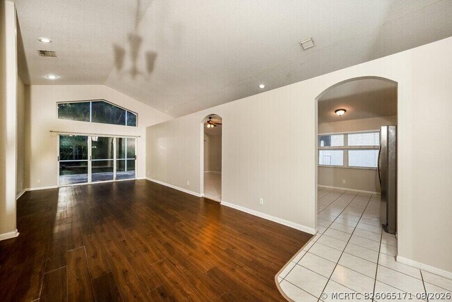 Building Photo - 23410 Serene Meadow Dr S