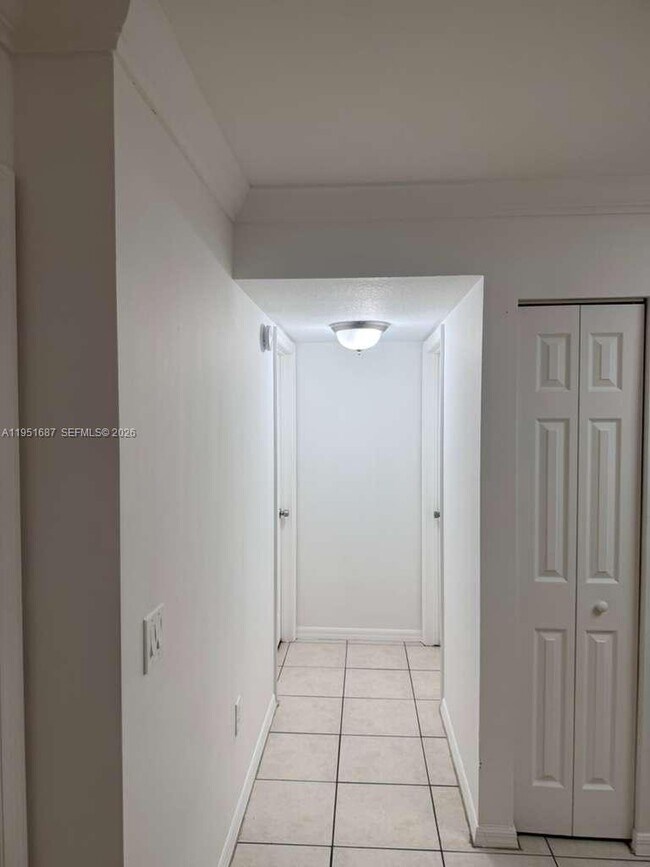 Building Photo - 4211 San Marino Blvd