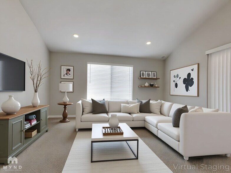 Building Photo - 5632 W Comet Ave