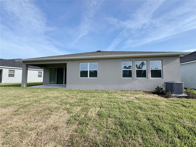 Building Photo - 13047 Pergola Ave