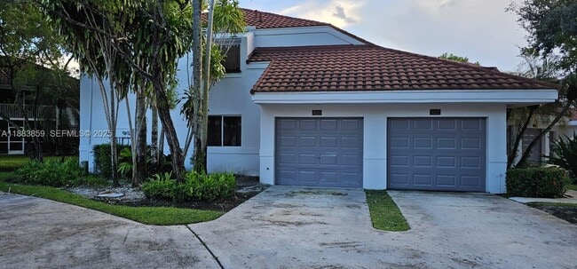 Building Photo - 9220 NW 9th Pl