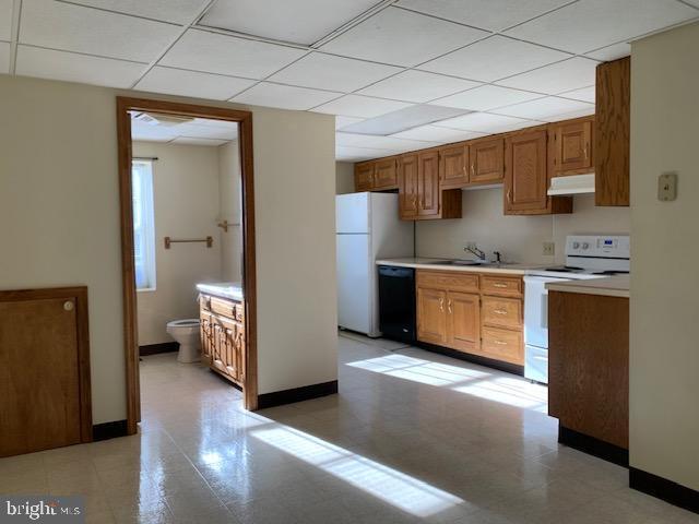 Building Photo - 303 Union St