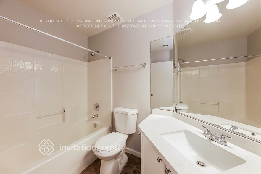 Building Photo - 20463 N 37th Ave