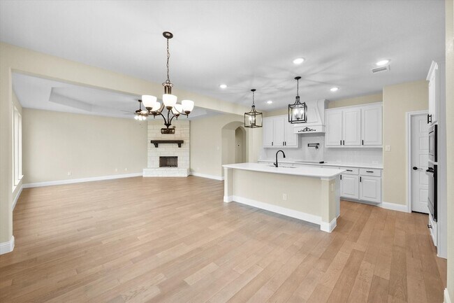 Building Photo - 4434 Verbena St