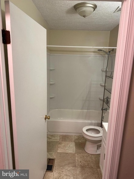 Building Photo - 11653 Cowpoke Cir