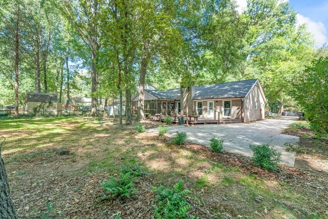 Building Photo - (Coming Soon) Beautiful Ranch Home in South Charlotte