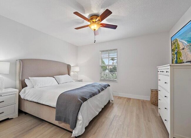 Building Photo - 111 Evergrene Pkwy