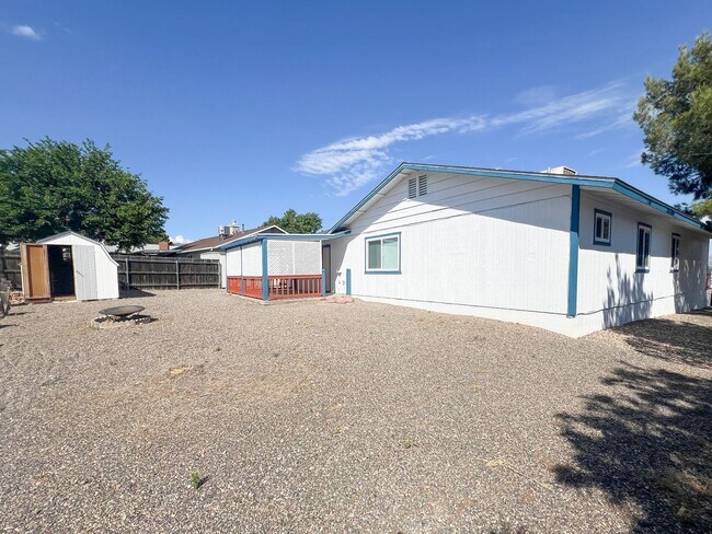 Building Photo - HOME – COTTONWOOD - VERDE VILLAGE UNITS
