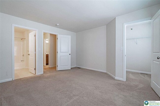 Building Photo - 304 Stonewood Ln