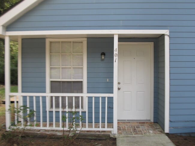 Primary Photo - W 6th Ave.