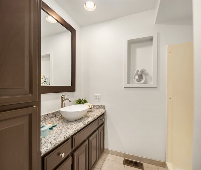 Building Photo - 18811 SE 42nd St