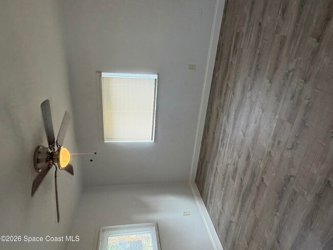 Building Photo - 313 Oleander Pl