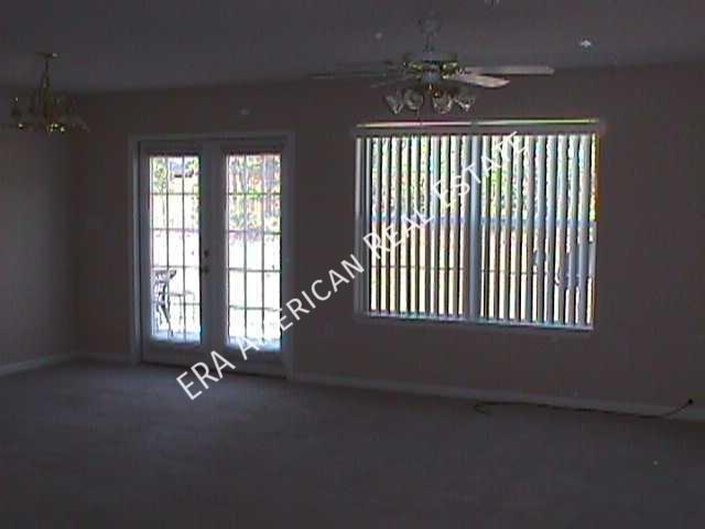 Building Photo - 111 Swaying Pine Ct