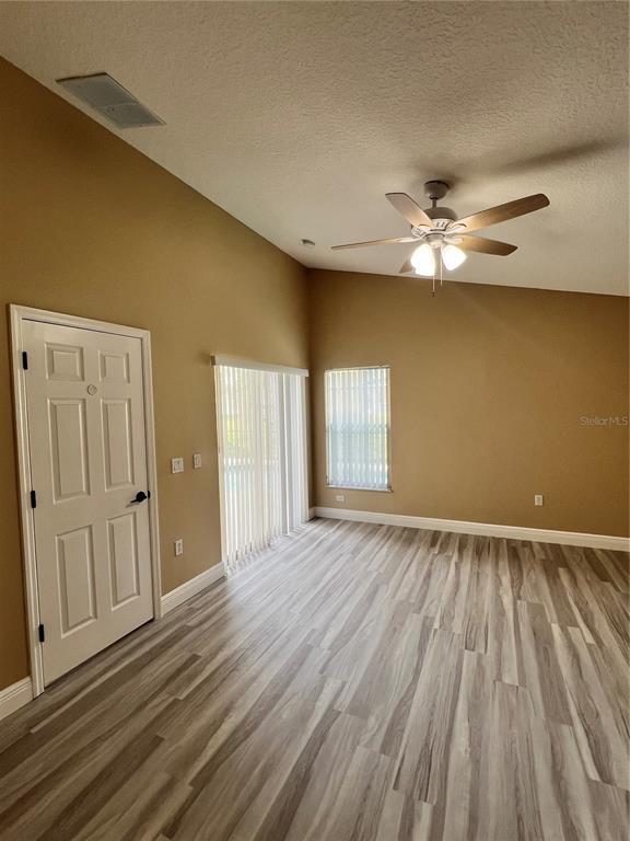 Building Photo - 4776 Cumbrian Lakes Dr