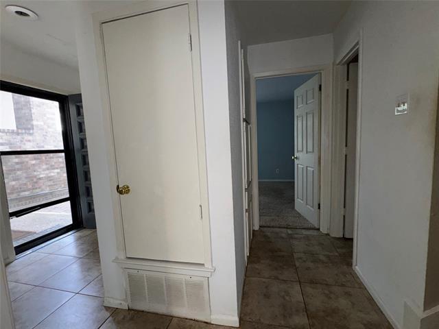 Building Photo - 9106 Emberglow Ln