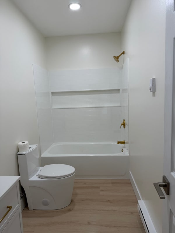 Building Photo - 204 E Plank Rd