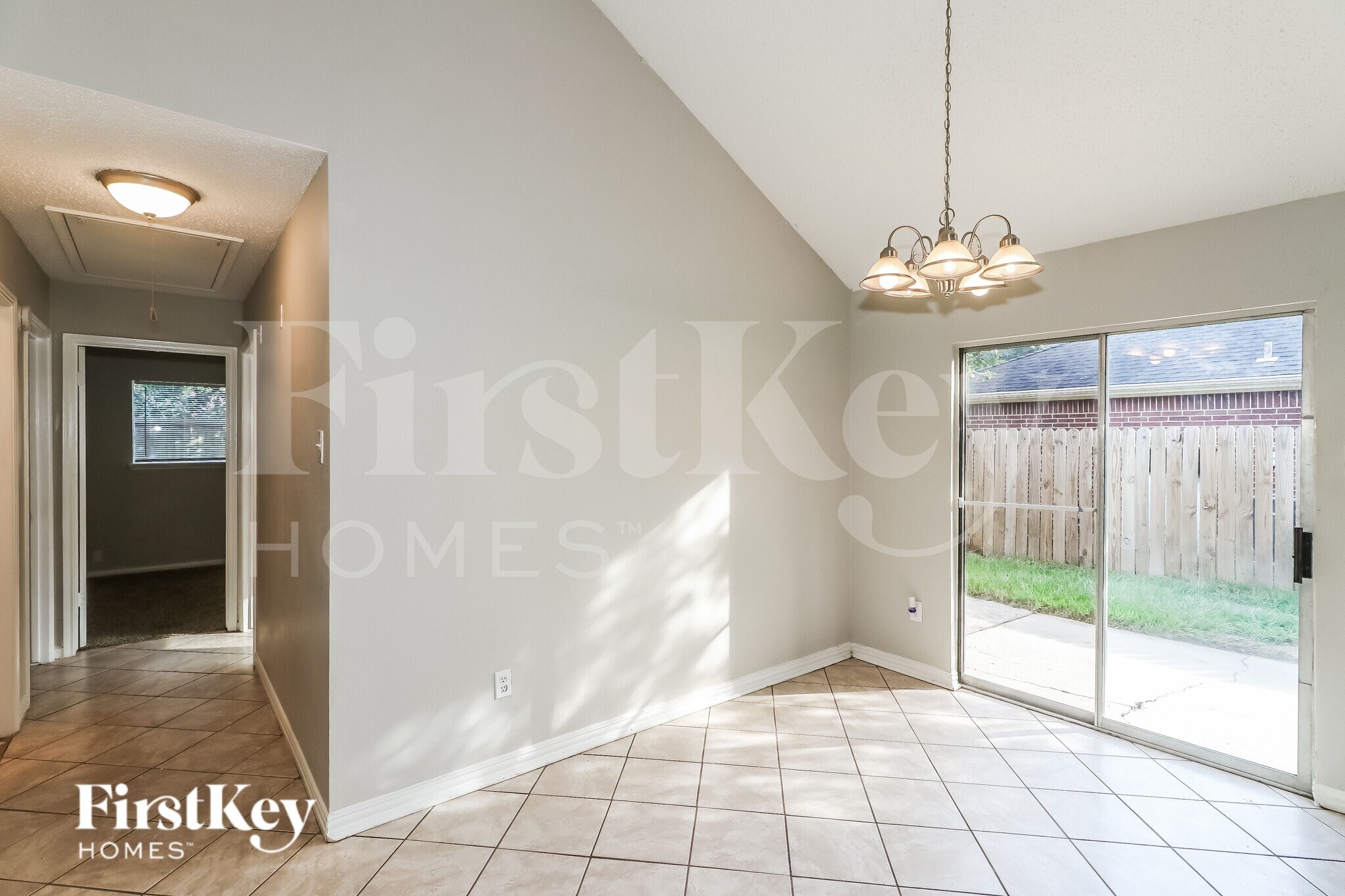 Building Photo - 6426 New World Dr