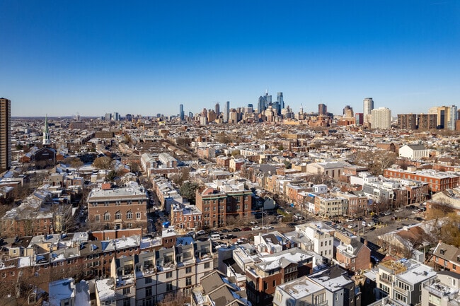 Aerial Photo - 900-916 E Moyamensing Ave