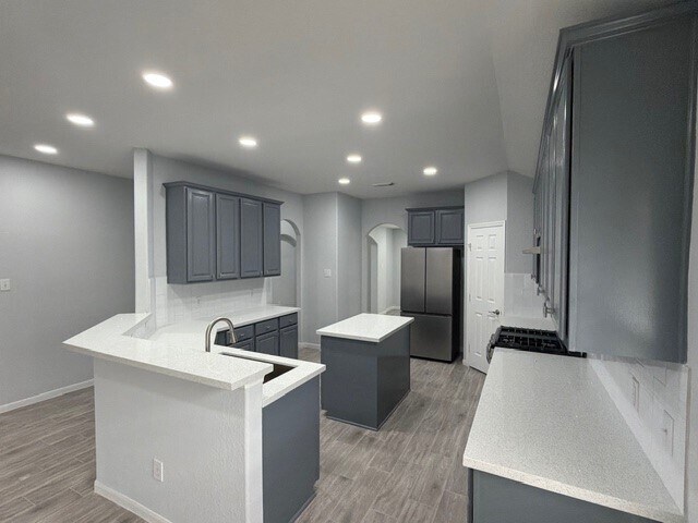 Building Photo - 32327 Cross Spring Park Ln