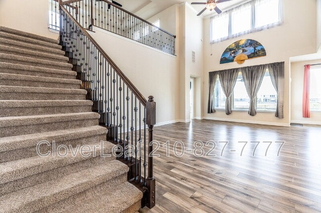 Building Photo - 908 Sussex Cove