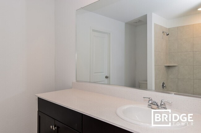 Building Photo - 5430 Bristle Leaf Dr