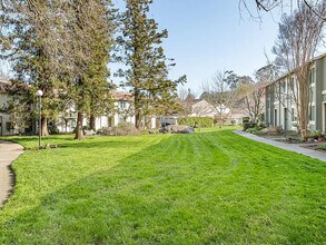 Building Photo - 32C Oliva Dr