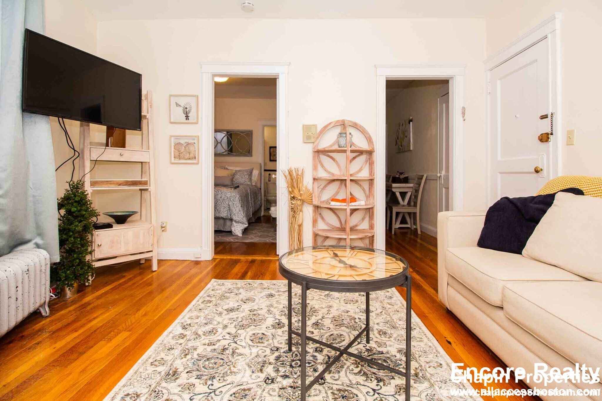 Building Photo - 191 Kent St