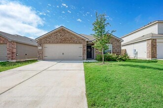 Building Photo - 132 Maywood Ln