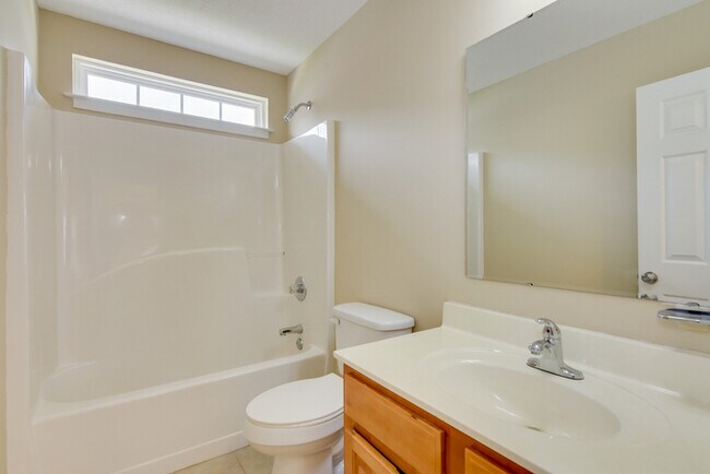 Building Photo - Quaint Three Bedroom Home for Rent in Aiken