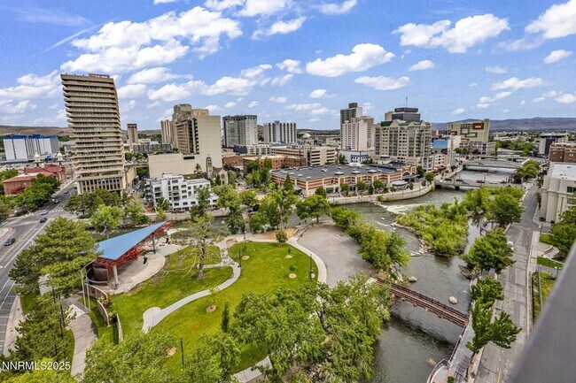 Building Photo - Downtown Reno Condo with Wingfield Park Views