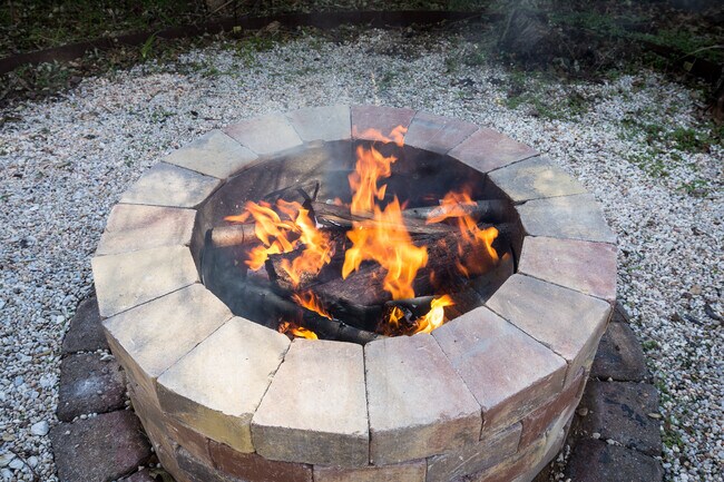 Outdoor fire pit - 2216 Katherine Kiker Rd