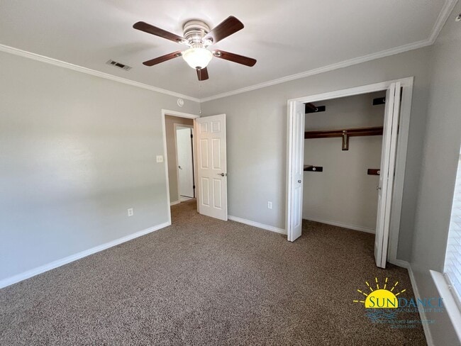 Building Photo - Charming 3 Bedroom Home in Countryview Estates community with Solar Panels!