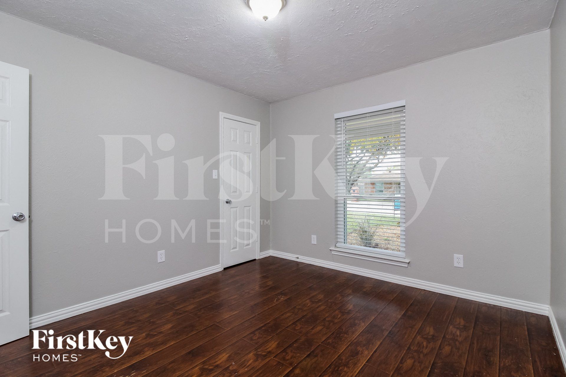 Building Photo - 1909 Big Sky Dr