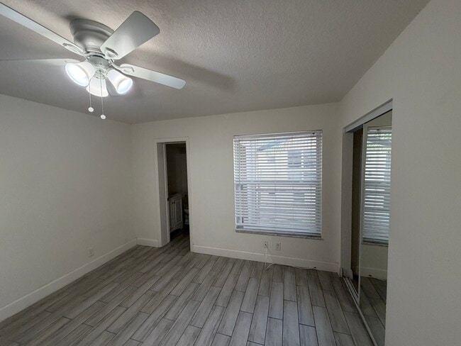 Building Photo - GATELAND VILLAGE