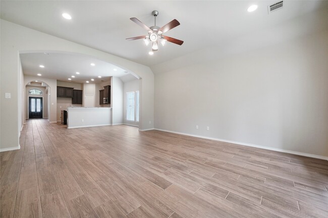 Building Photo - 132 Fox Trail Rd