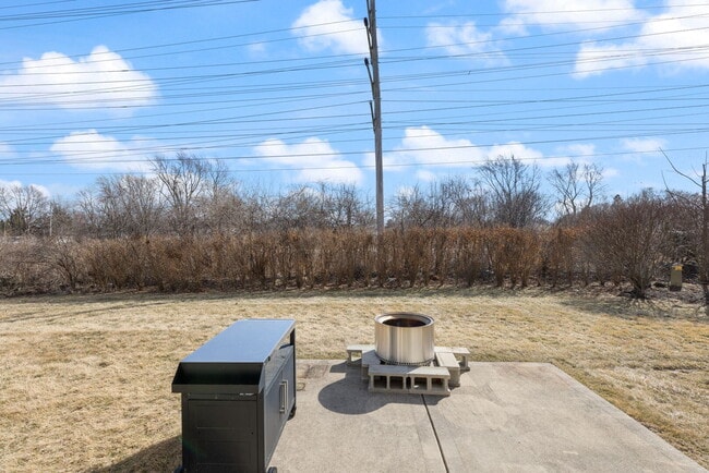 Building Photo - 1569 Colleen Ln