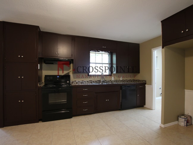 Building Photo - Coming Soon! Delightful 3-Bedroom Home in Tyler!