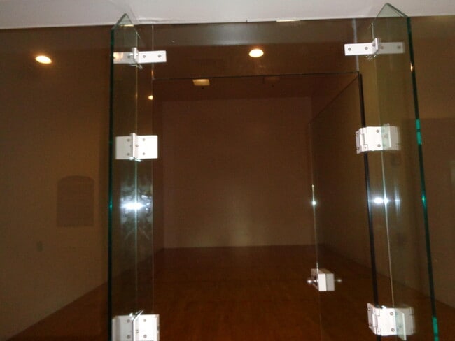 Building Photo - 3627 NW Adriatic Ln