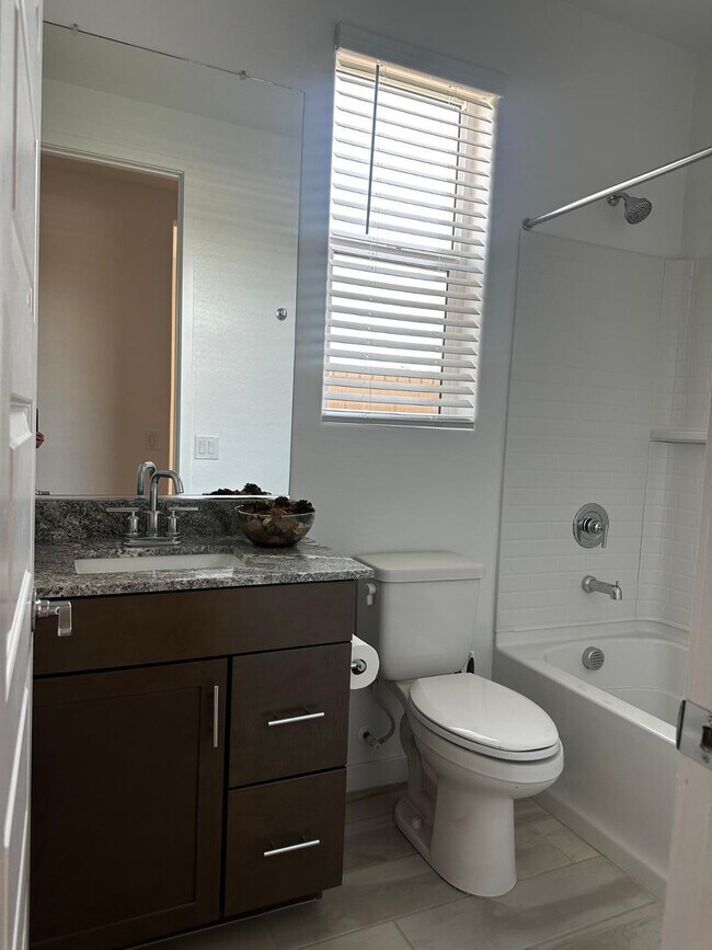 Building Photo - 3269 E Baler Dr