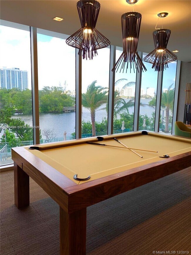 Building Photo - 16385 Biscayne Blvd