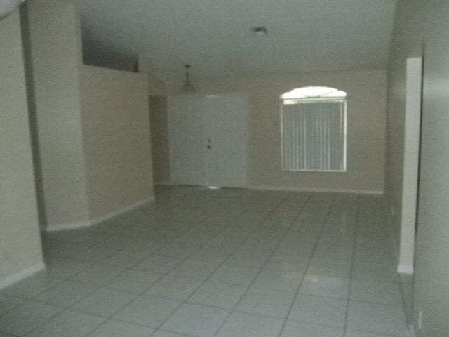 Building Photo - 15897 79th Ct N
