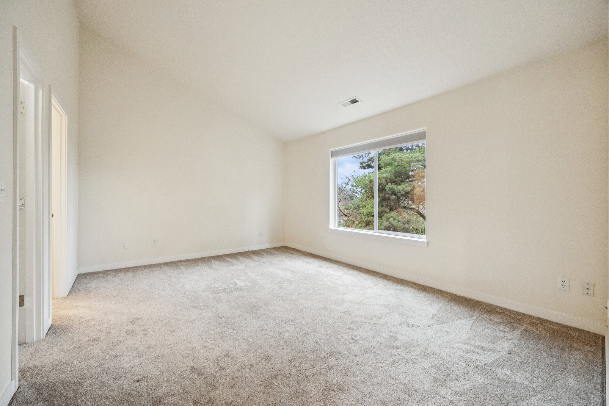 master bedroom - 325 NW 209th Ave