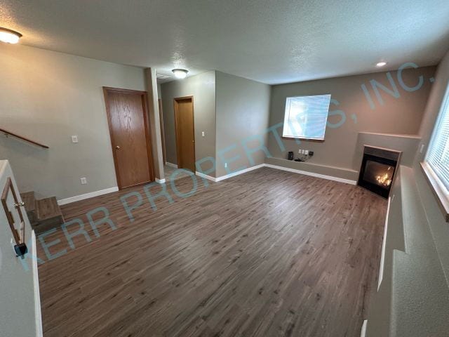 Building Photo - 15837 Jade Glen Ave