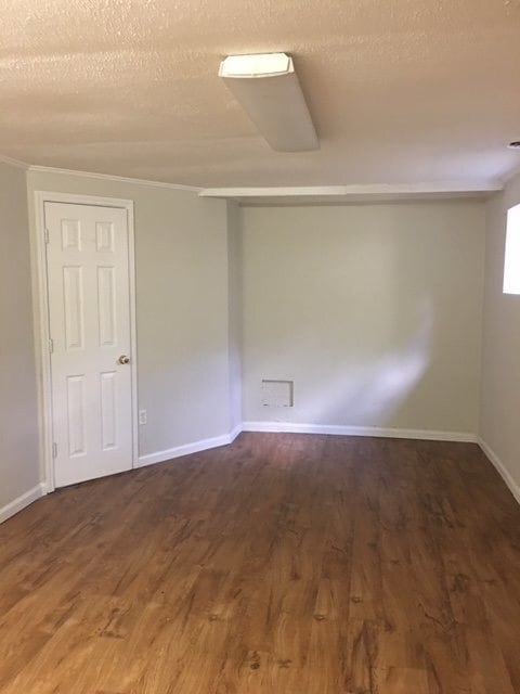 Building Photo - Four Bedroom 3.5 Bath Churchill Home