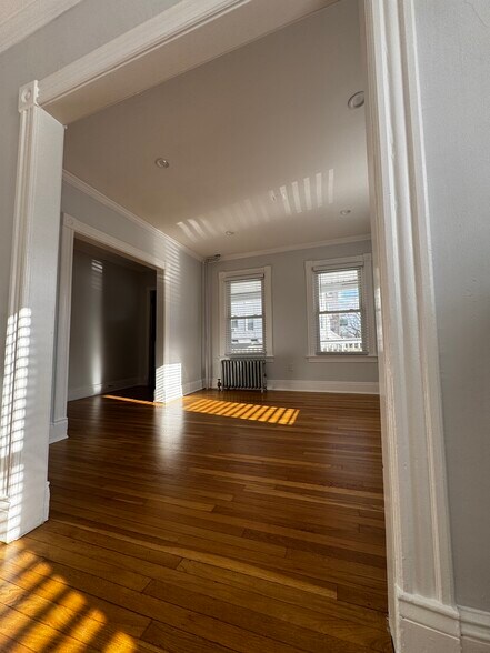 Living Room - 32 Center St